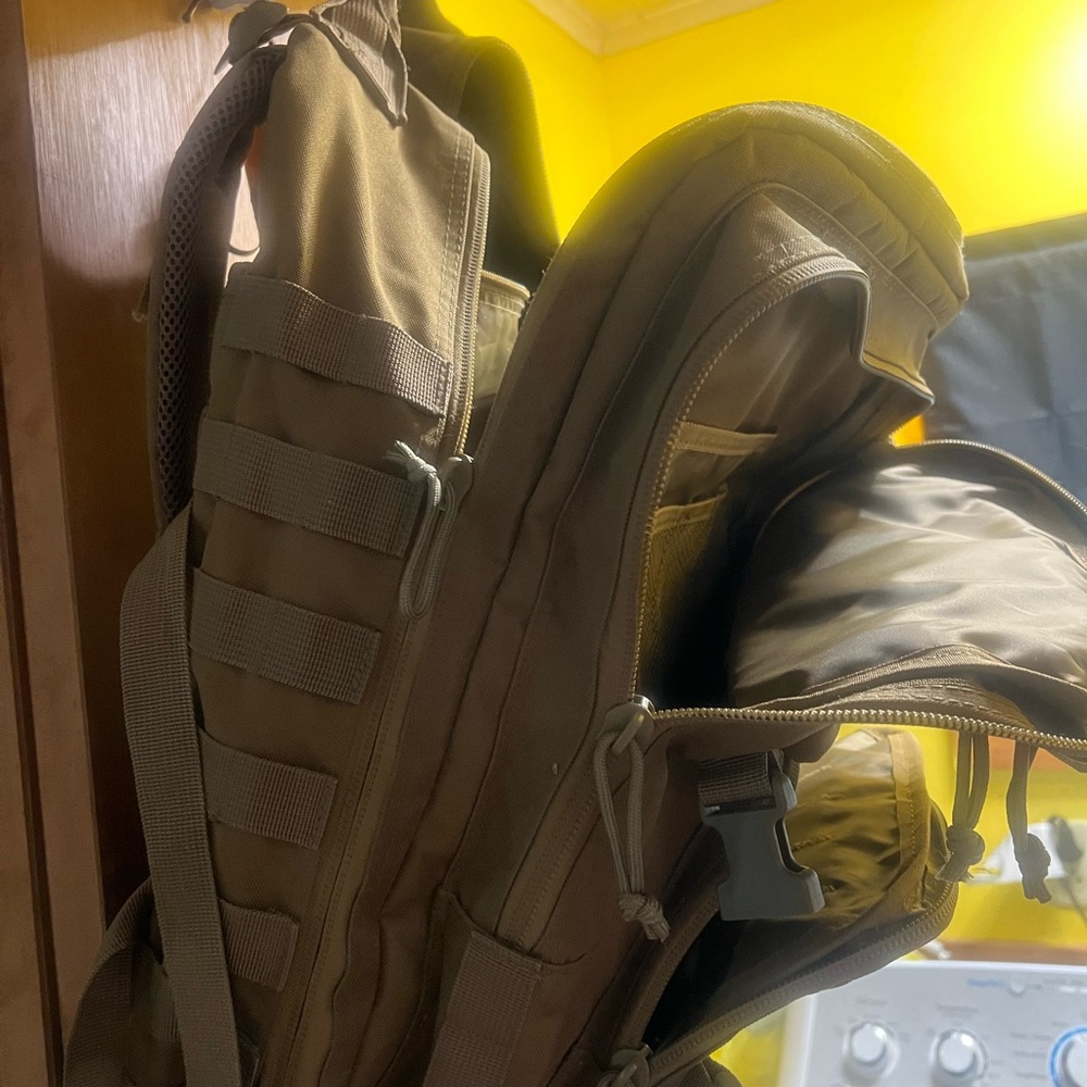 Tactical EDC Men's Backpack in Coyote Brown - Picture 2 of 7